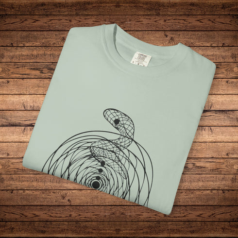 Serpent - Unisex Garment-Dyed T-shirt